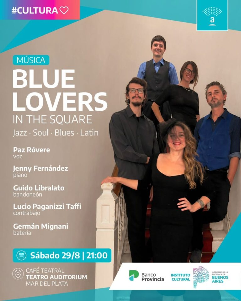 Invitación presentación Blue Lovers